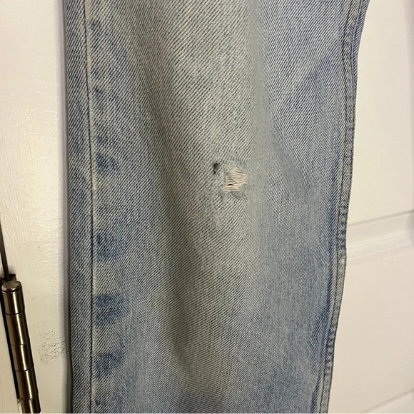 Vintage Light Blue Faded Distressed Dad Mom Jeans - Picture 6 of 7